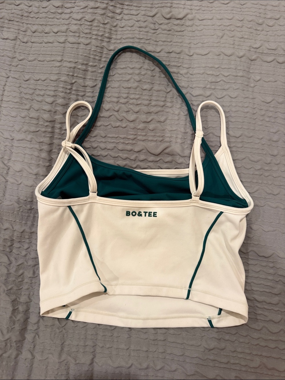 Bo +Tee Soft Active Layered Cropped Tank Top in green/white - Picture 6 of 6
